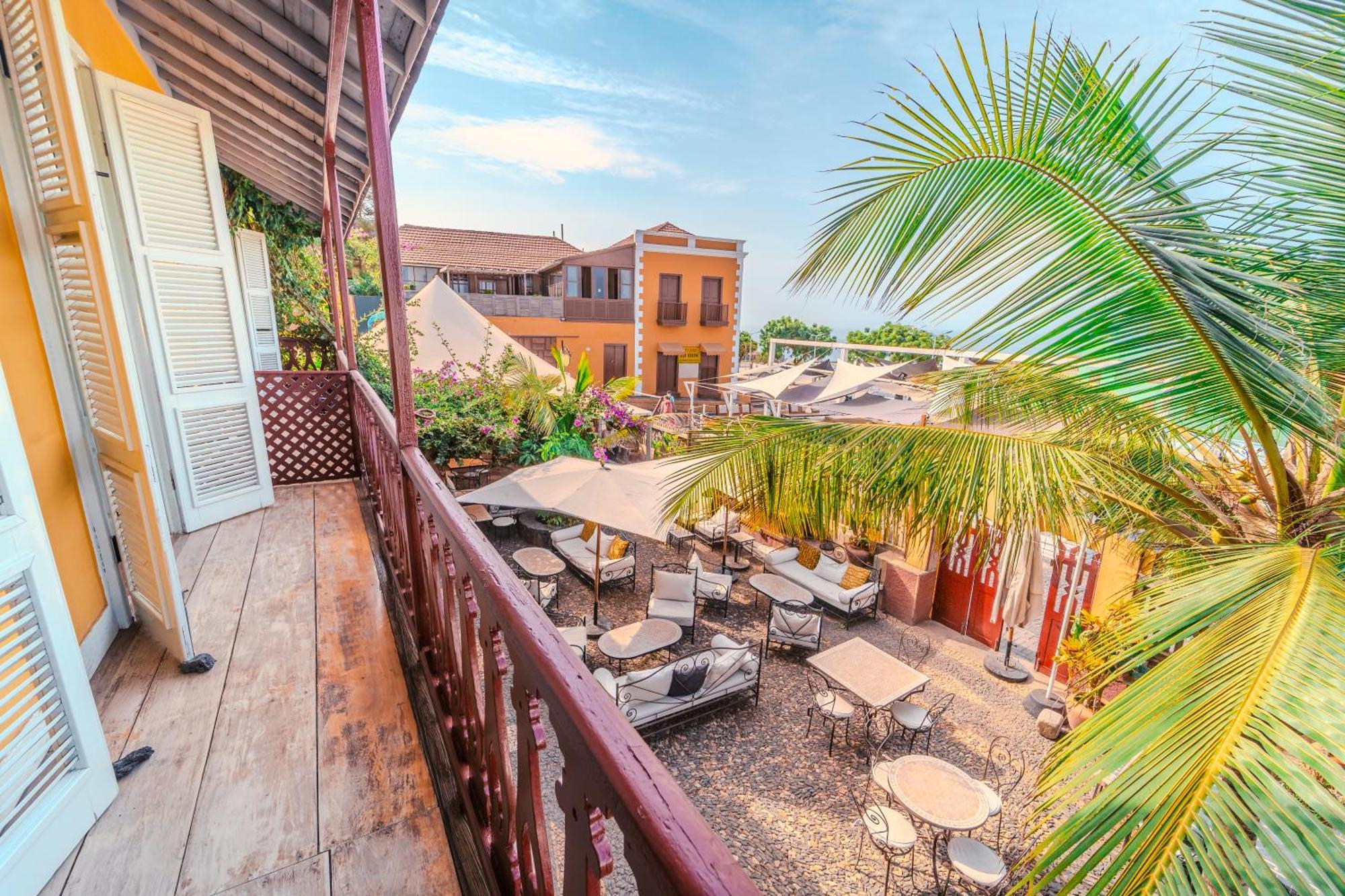 The Colonial Guest House São Filipe Buitenkant foto