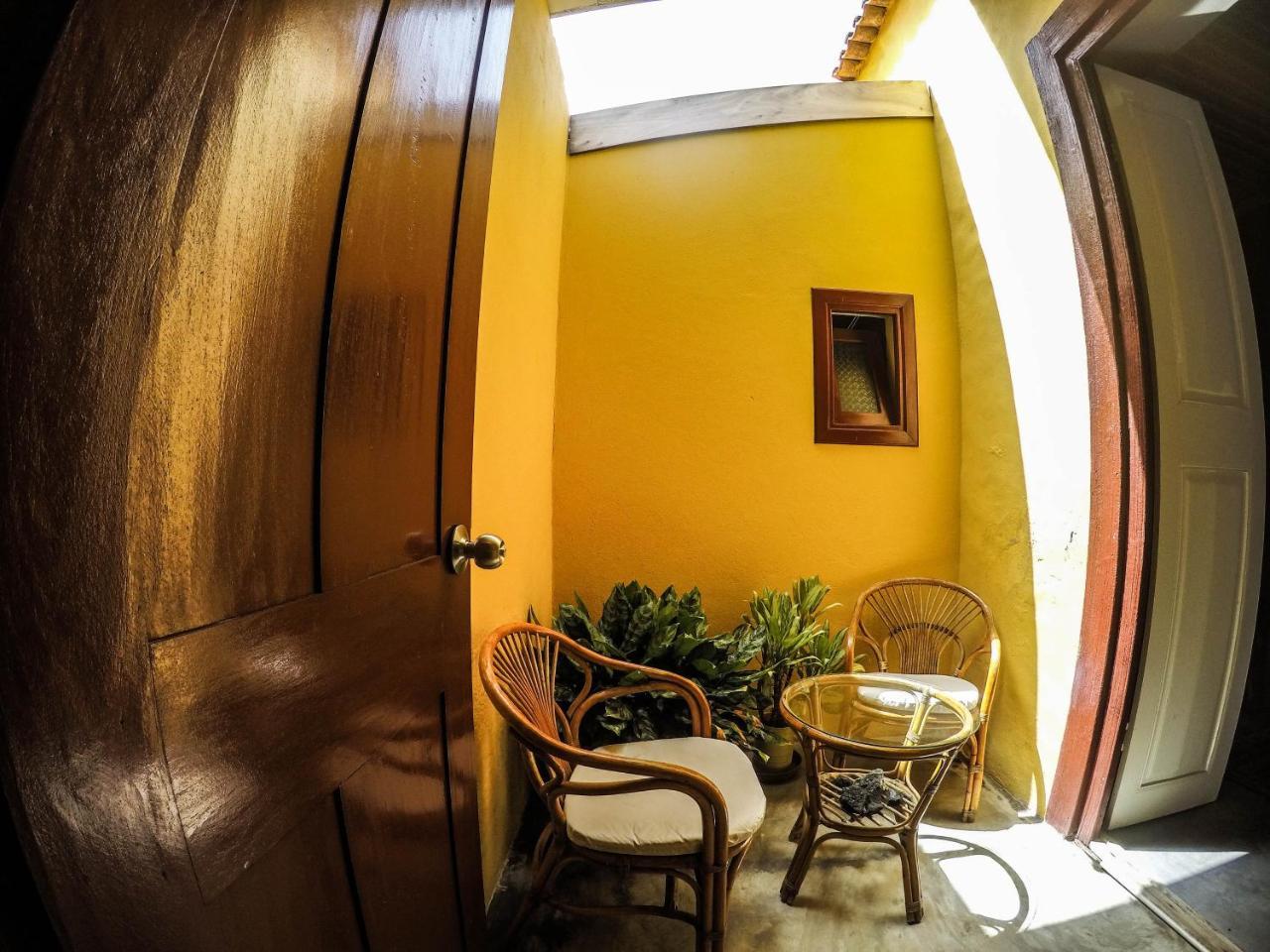 The Colonial Guest House São Filipe Buitenkant foto